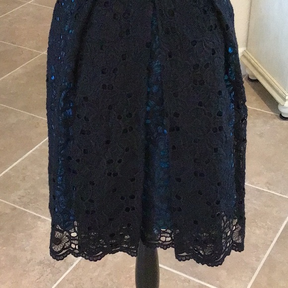 Elie Tahari fit and flare back zip dress, black over aqua, size 2 - Picture 6 of 13